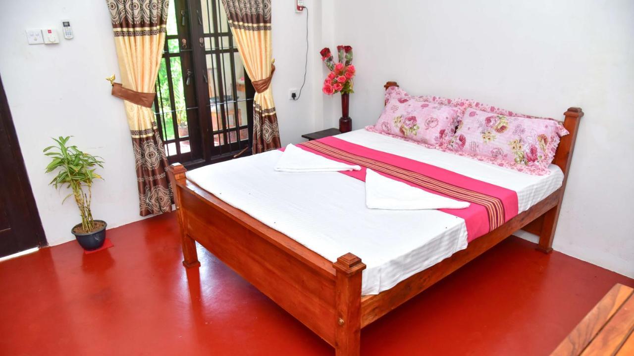 Smashing Inn Dambulla Exterior foto